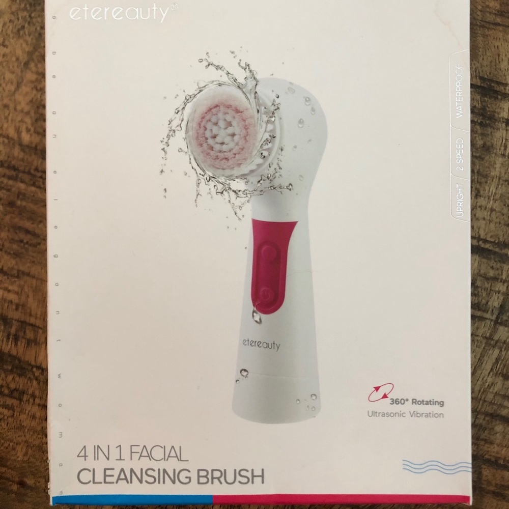 NIB electric face cleansing brush system